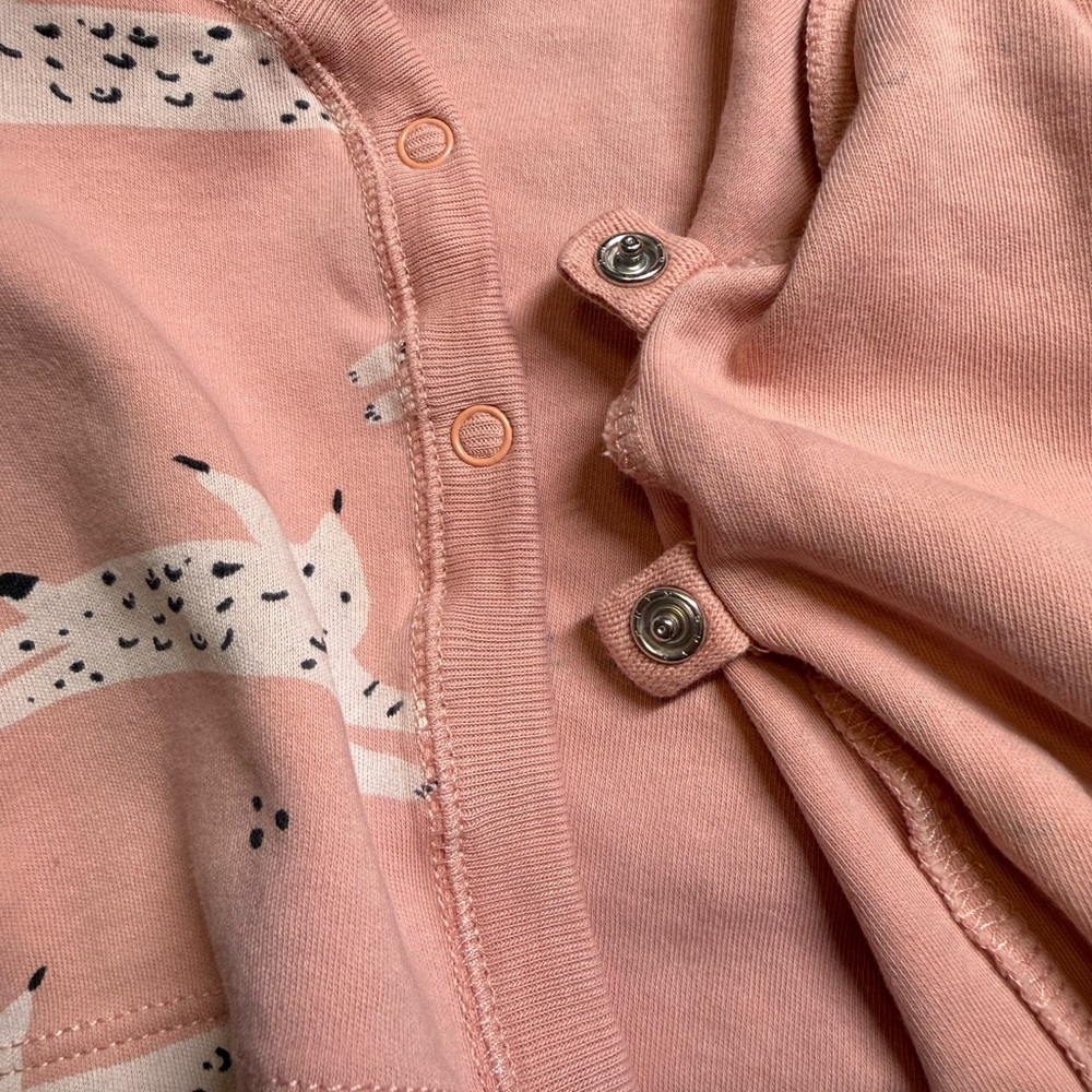 Tea Collection 3–6M Pink Cat Top & Moon Leggings Set | EUC - Picture 2 of 7
